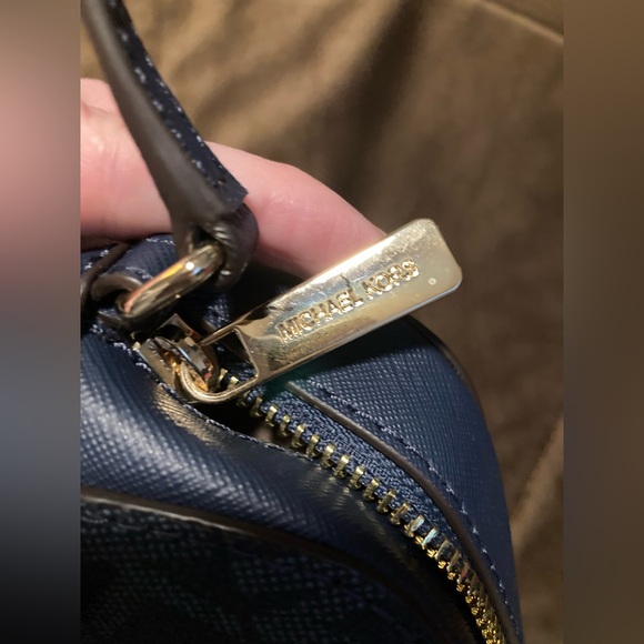 Michael Kors brand, dark blue, crossbody purse. - Picture 8 of 11